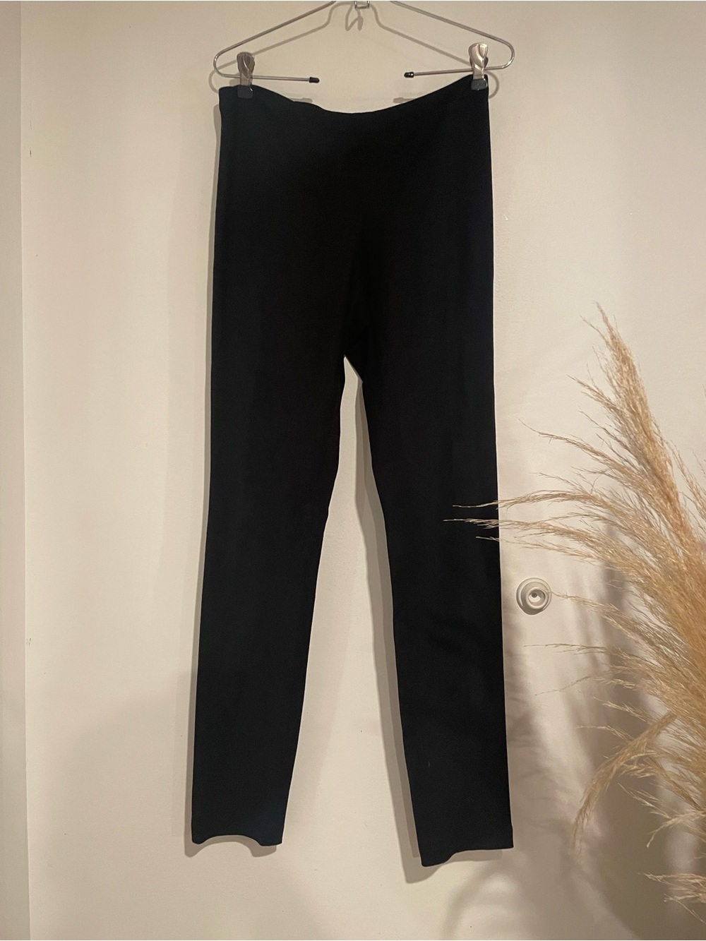 Alice + Olivia Black Faux Suede Leggings Pants Sz 6 B139